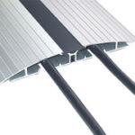 Bodenkanal, tittfest